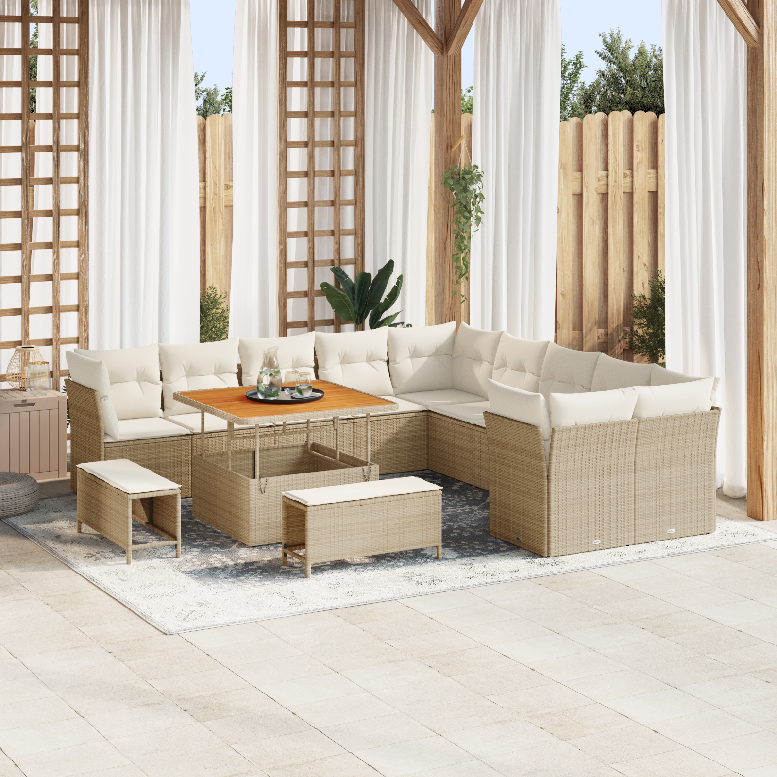 13-teiliges Garten Sofa Set mit Kissen in Beige aus Poly Rattan und Akazie 13-teiliges Garten Sofa Set mit Kissen in Beige aus Poly Rattan und Akazie