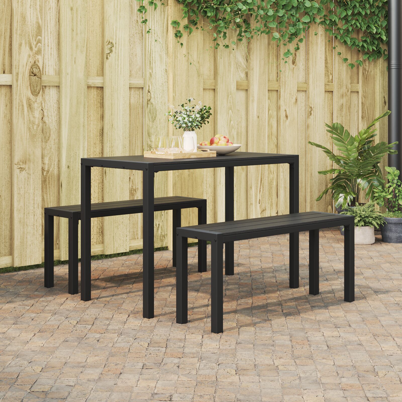 3-teiliges Garten-Esszimmer-Set aus Stahl und WPC in Schwarz 3-teiliges Garten-Esszimmer-Set aus Stahl und WPC in Schwarz